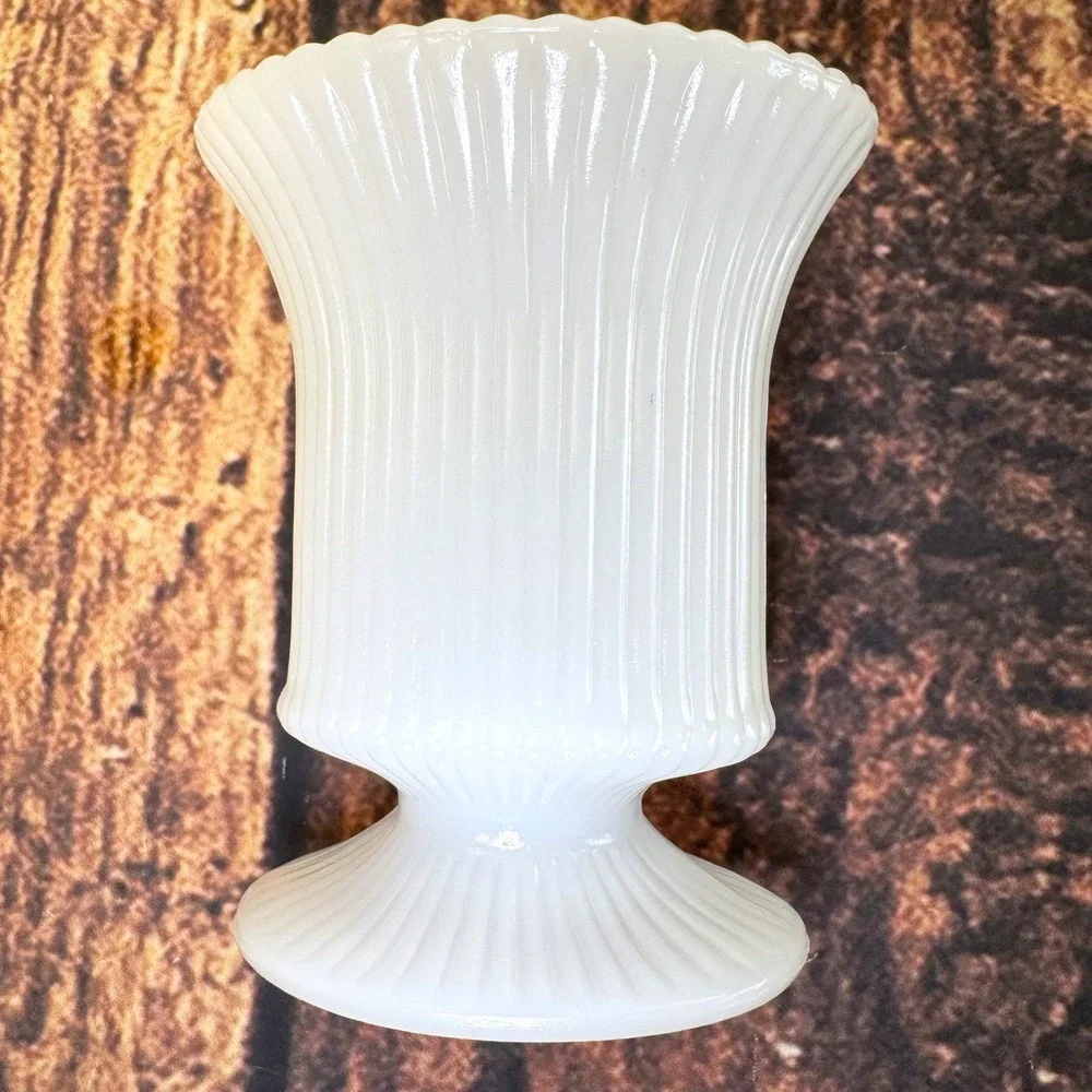 E.O. Brody Co. vintage milk